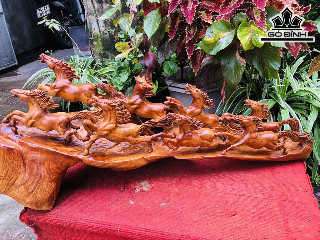 Tượng Mã Đáo Thành Công Gỗ Hương Cao 33 Ngang 82 Sâu 20 (cm)