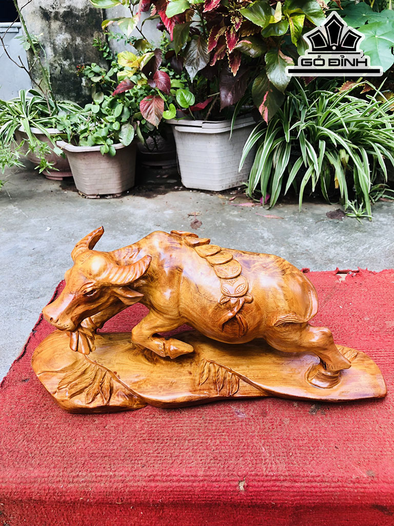Tượng Trâu Gỗ Hương Cao 18 Ngang 39 Sâu 12 (cm)