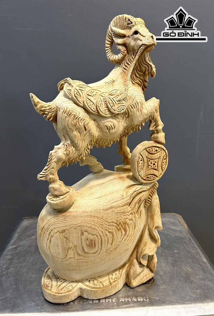 Tượng Nhất Dương Gỗ Ngọc Am Cao 43 Ngang 21 Sâu 10 (cm)