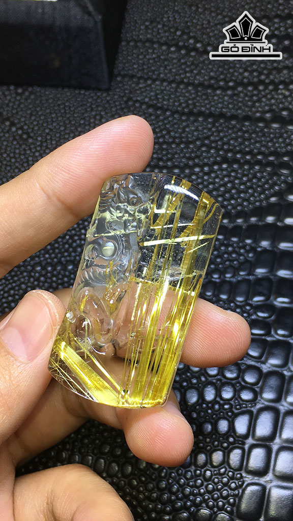 Mặt Dây Chuyền Đá Thạch Anh Tóc Vàng Cao 44,8 Ngang 23,8 Sâu 10 (mm) 23,4gr