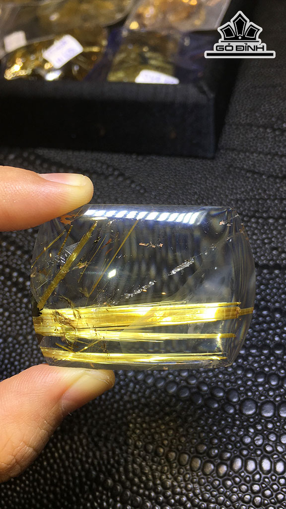 Mặt Dây Chuyền Đá Thạch Anh Tóc Vàng Cao 46,5 Ngang 34 Sâu 10,9 (mm) 30,3gr