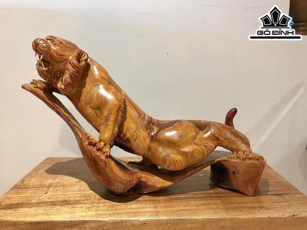 Tượng Hổ Phong Thủy Gỗ Hương Ngang 70 Cao 40 Sâu 20 (cm)