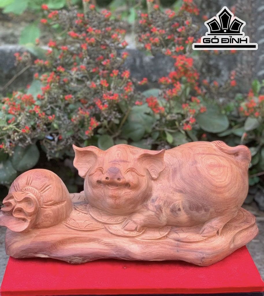 Tượng Heo Phong Thủy Gỗ Hương Cao 19 Ngang 48 Sâu 24 (cm)