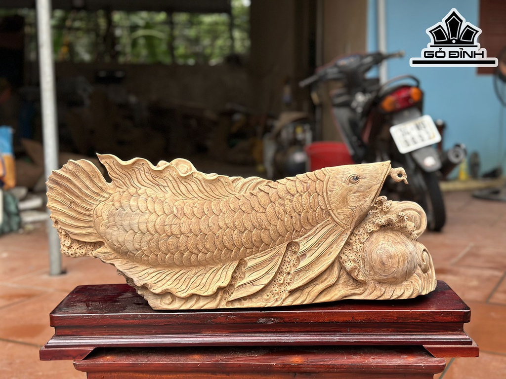 Tượng Cá Kim Long Gỗ Ngọc Am Cao 26 Ngang 68 Sâu15 (cm)