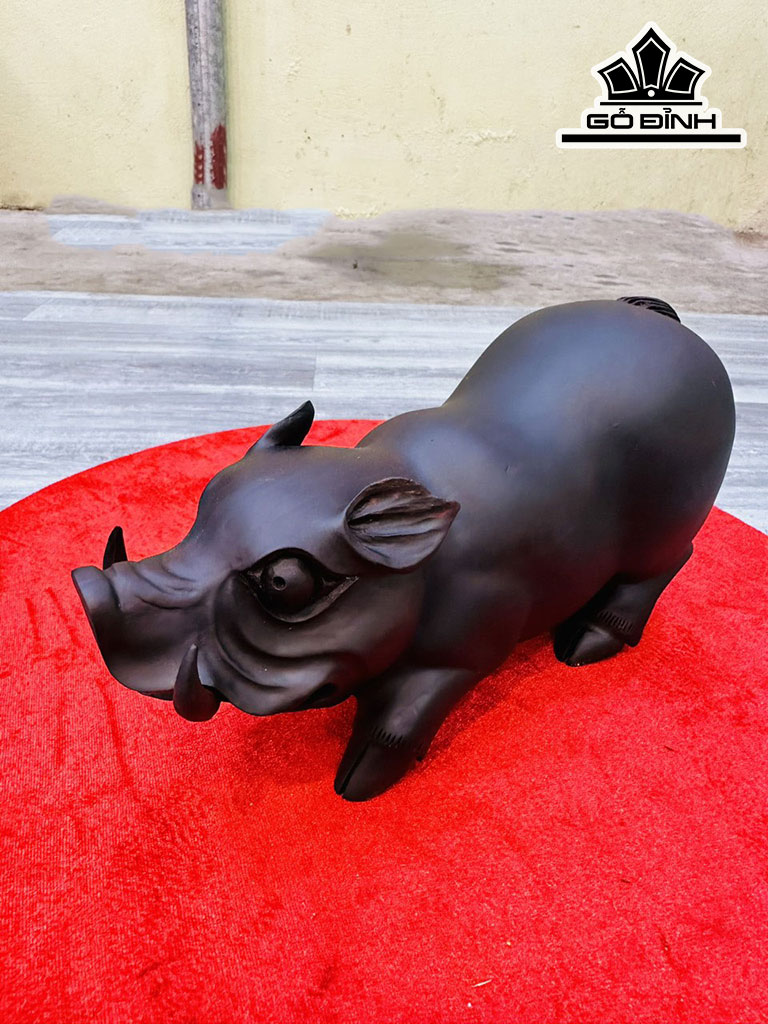 Tượng Heo Phong Thủy Gỗ Trắc Cao 13 Ngang 23 Sâu 10 (cm)