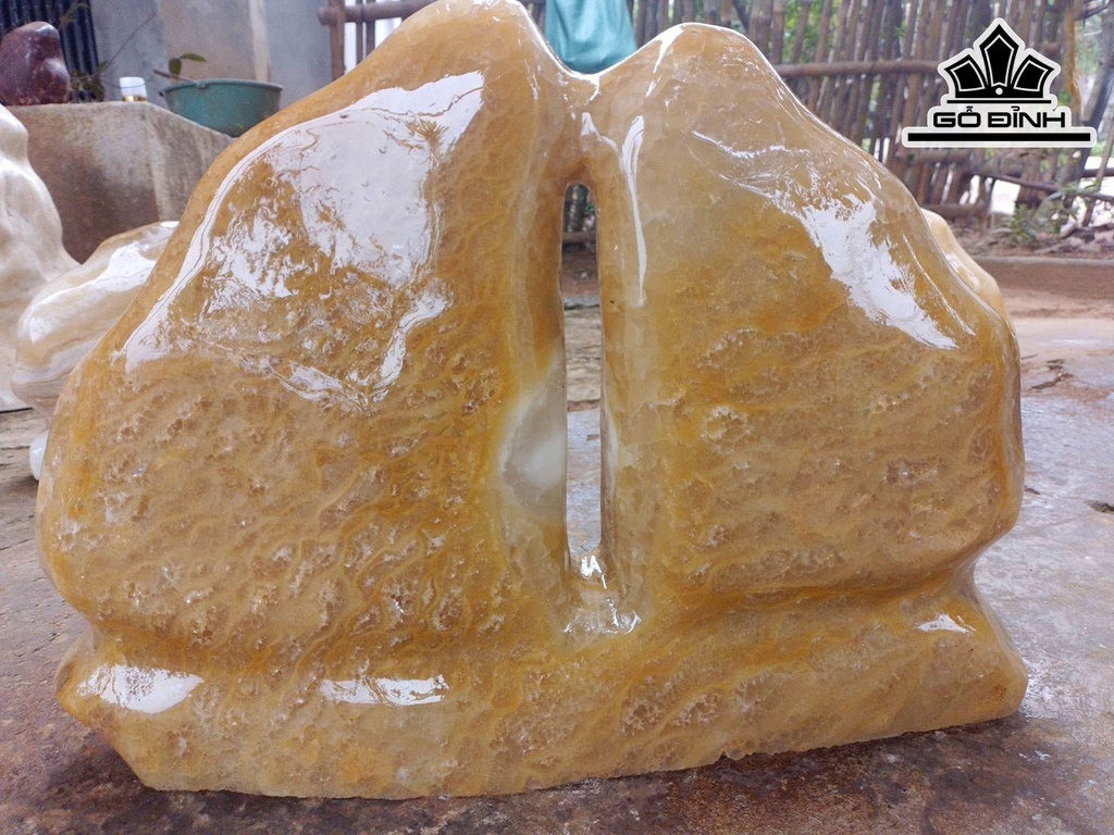 Tác Phẩm Đá Canxit Cao 34 Ngang 37 (cm) 24kg