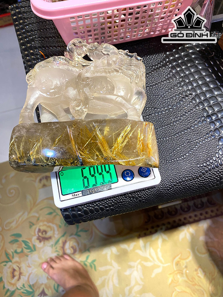 Tác Phẩm Tỳ Hưu Đá Thạch Anh Tóc Vàng Cao 145 Ngang 126 Sâu 31 (mm) 699,9gr