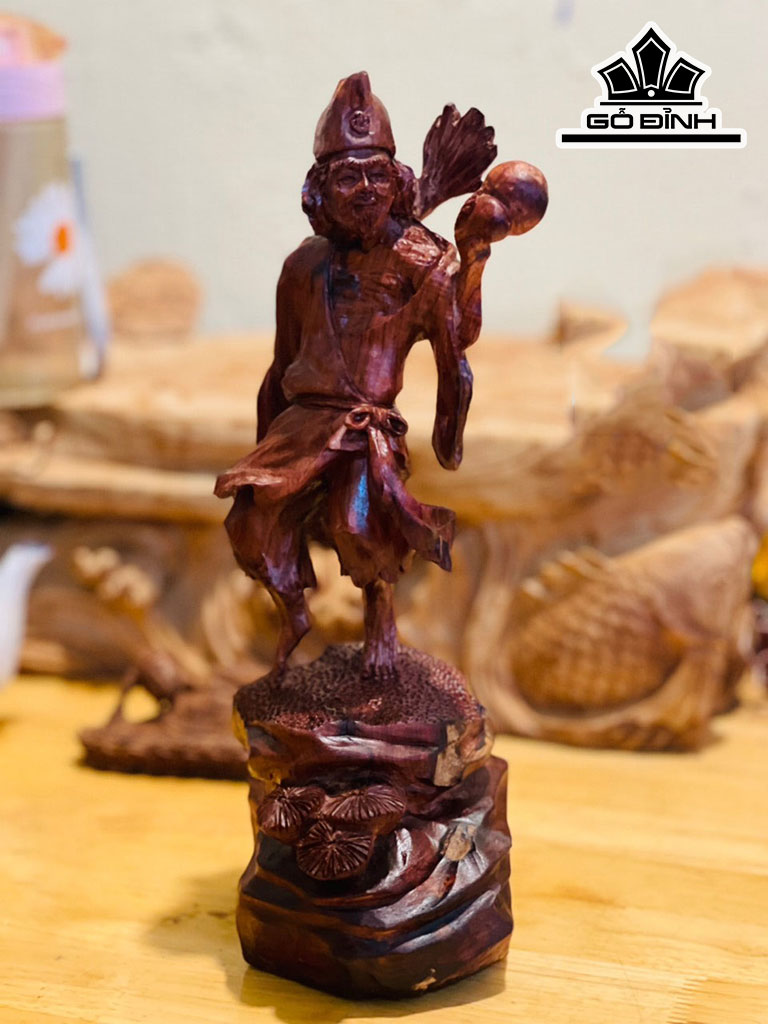 Tượng Tế Công Gỗ Sưa Cao 28 Ngang 12 Sâu 12 (cm)