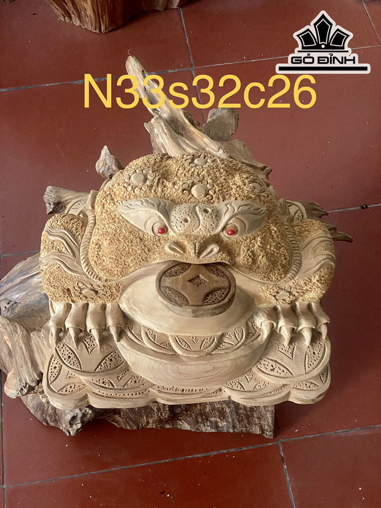 Tượng Cóc Ngậm Tiền Gỗ Ngọc Am Cao 26 Ngang 33 Sâu 32 (cm)