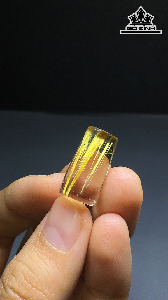 Trụ Đá Thạch Anh Tóc Vàng Cao 19,3 Ngang 10,4 (mm) 3,8gr