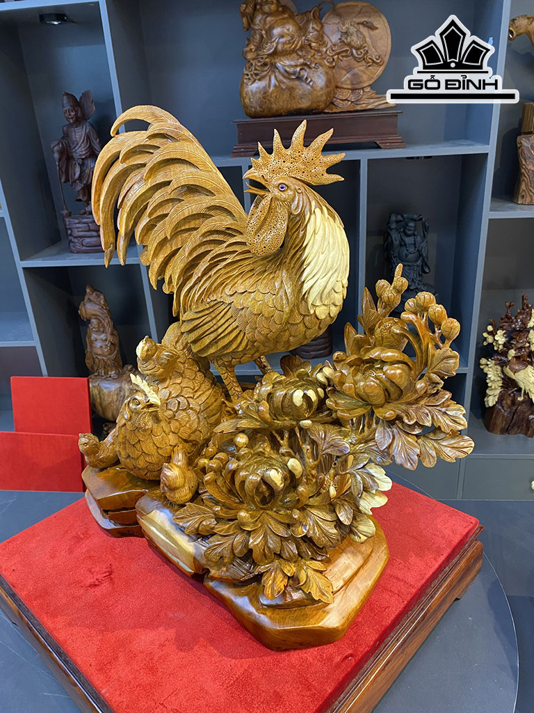 Tượng Gia Đình Gà Gỗ Hương Cao 55 Ngang 55 Sâu 30 (cm)