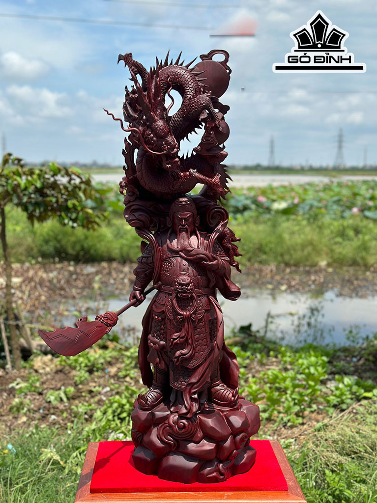 Tượng Quan Công Gỗ Tử Đàn Cao 115 Ngang 37 Sâu 33 (cm)