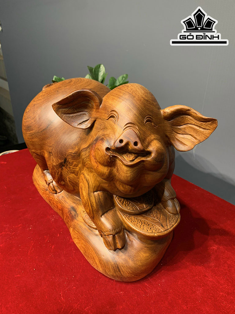 Tượng Heo Phong Thủy Gỗ Hương Cao 28 Ngang 33 Sâu 20 (cm)