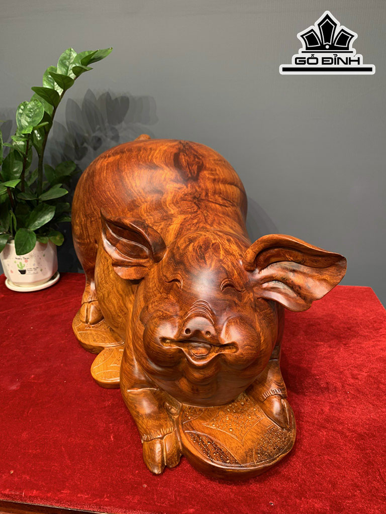 Tượng Heo Phong Thủy Gỗ Hương Cao 29 Ngang 50 Sâu 29 (cm)