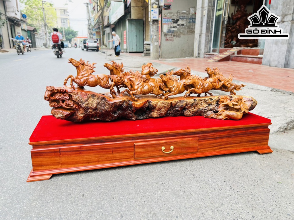 Tượng Bát Mã Gỗ Nu Hương Cao 60 Ngang 135 Sâu 28 (cm)