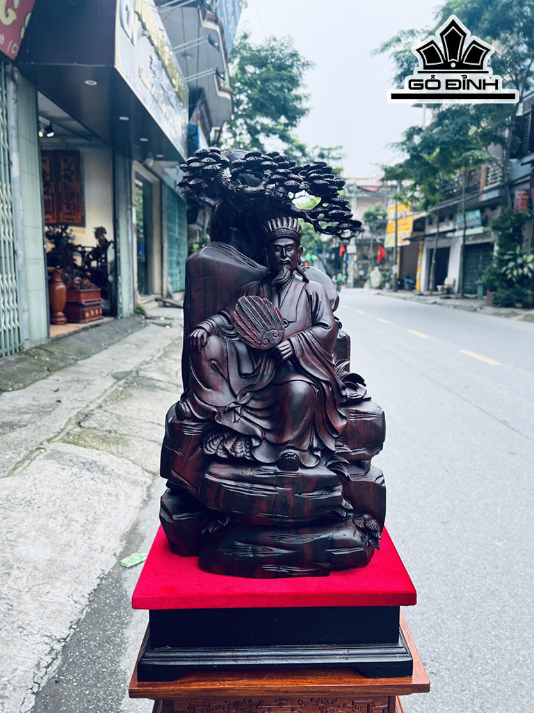 Tượng Gia Cát Lượng Gỗ Tử Đàn Cao 70 Ngang 33 Sâu 27 (cm)