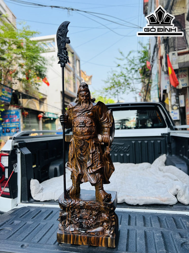 Tượng Quan Công Gỗ Mun Hoa Cao 80 Ngang 30 Sâu 19 (cm)