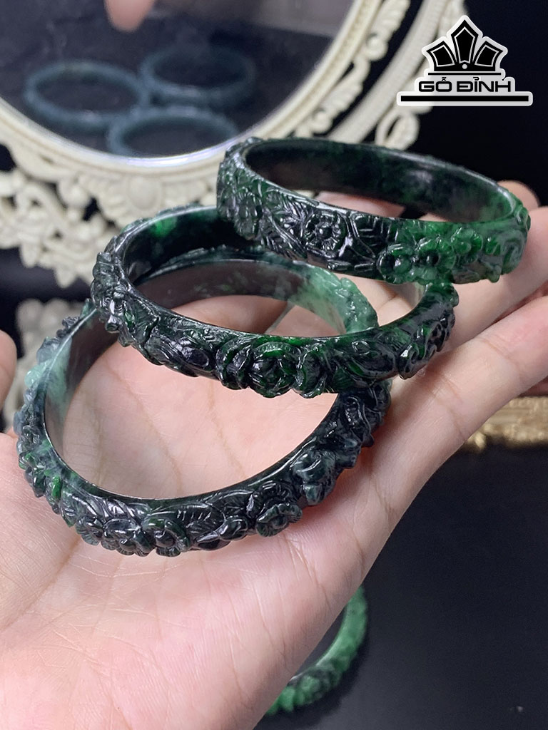 Vòng Tay Đá Cẩm Thạch (Jadeite) Đường Kính 50,8-53,7-54,9 (mm)