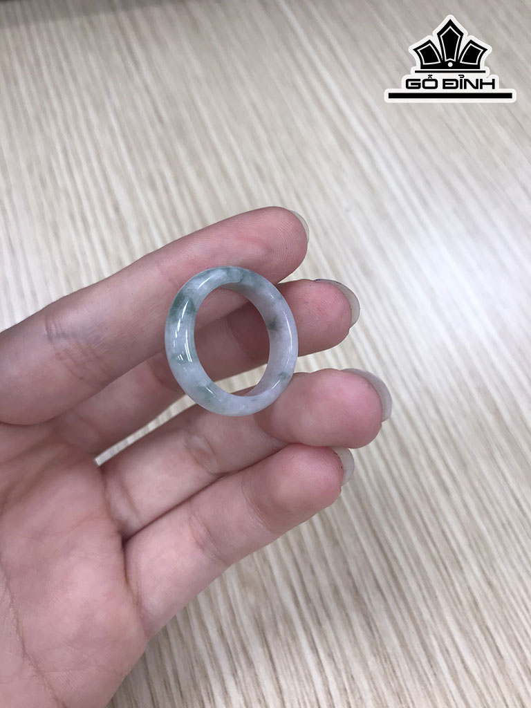 Nhẫn Đá Cẩm Thạch Đường Kính 18,28 (mm)