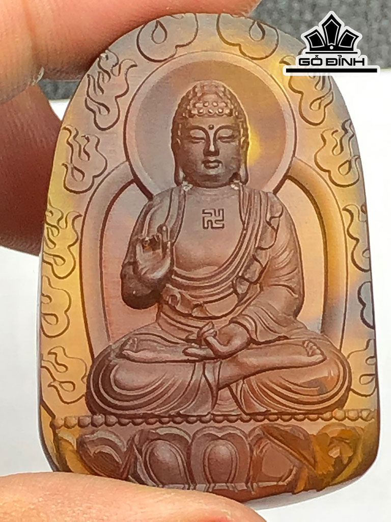 Mặt Dây Chuyền Đá Hổ Phách Cao 45 Ngang 30 Sâu 13,6 (mm) 12,5gr