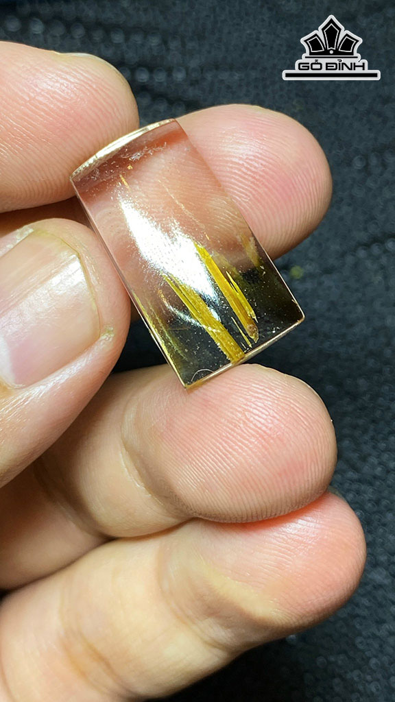 Mặt Dây Chuyền Đá Thạch Anh Tóc Vàng Cao 23 Ngang 12,8 Sâu 6 (mm) 3,5gr