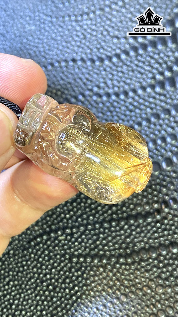 Mặt Dây Chuyền Tỳ Hưu Đá Thạch Anh Tóc Vàng Cao 36 Ngang 20 Sâu 13,8 (mm) 18gr