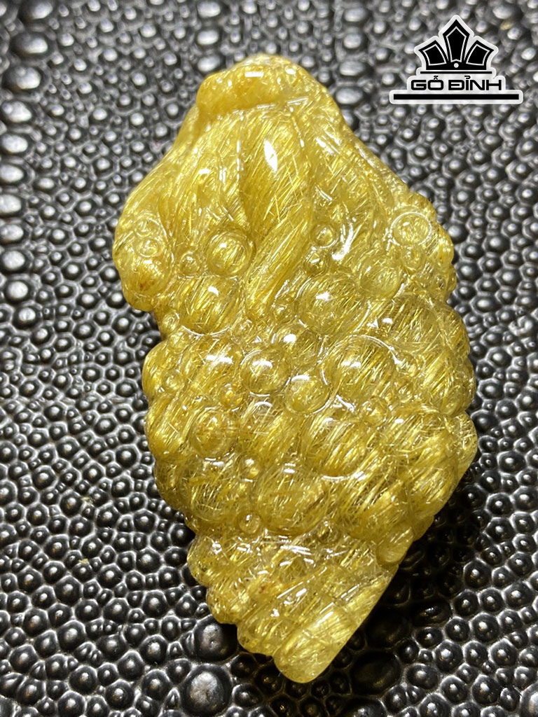 Tác Phẩm Long Quy Đá Thạch Anh Tóc Vàng Cao 59,2 Ngang 37 Sâu 25 (mm) 63,8gr