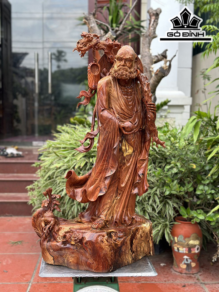 Tượng Đạt Ma Sư Tổ Gỗ Cẩm Cao 93 Ngang 52 Sâu 35 (cm)