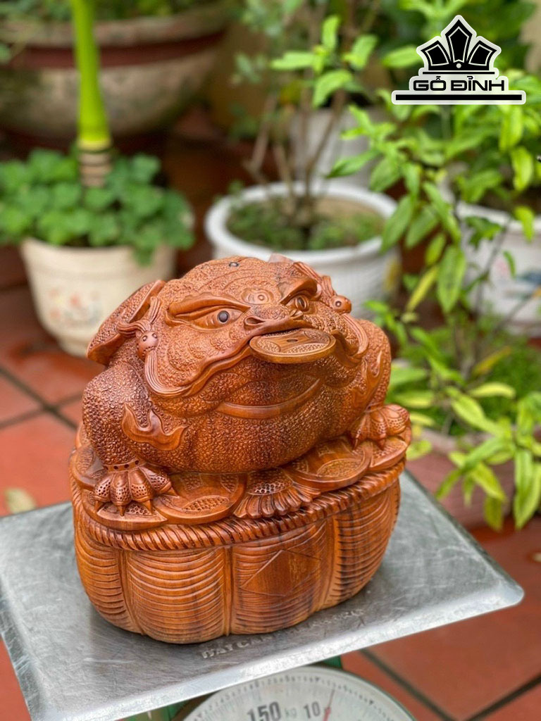 Tượng Thiềm Thừ Gỗ Ngọc Am Cao 31 Ngang 31 Sâu 28 (cm)