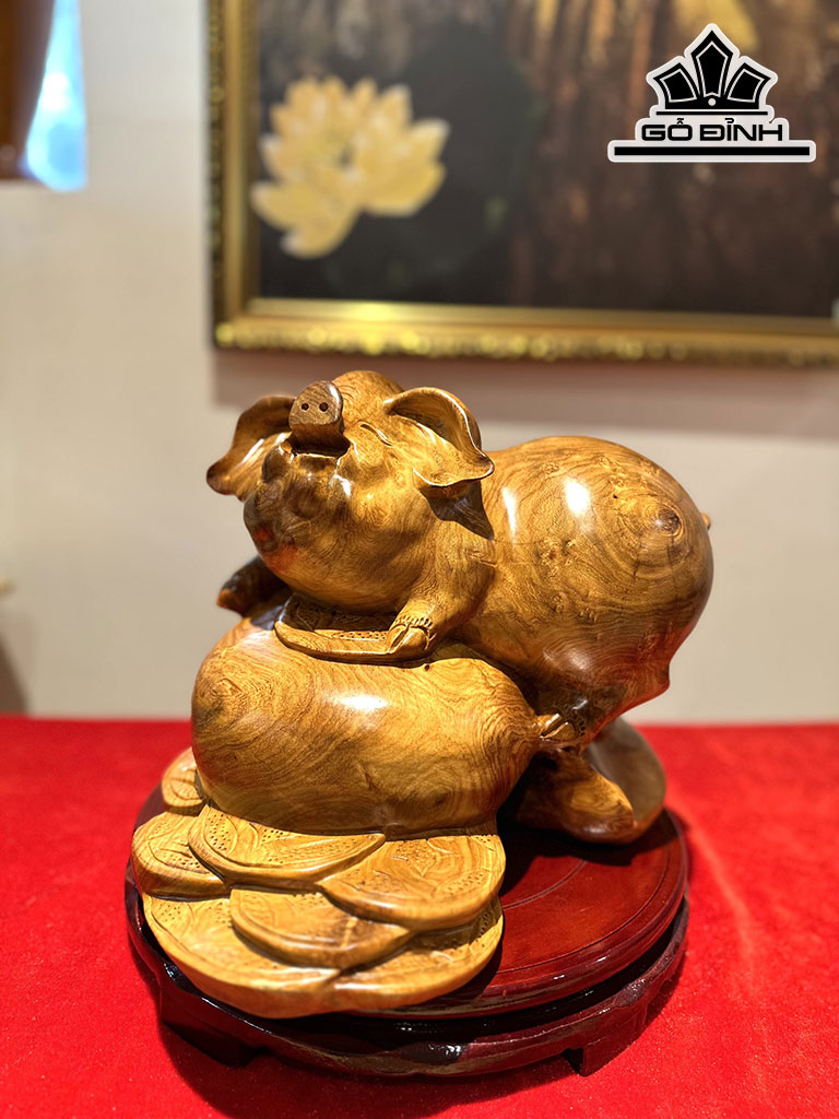 Tượng Heo Tài Lộc Gỗ Hương Cao 23 Ngang 30 Sâu 24 (cm)