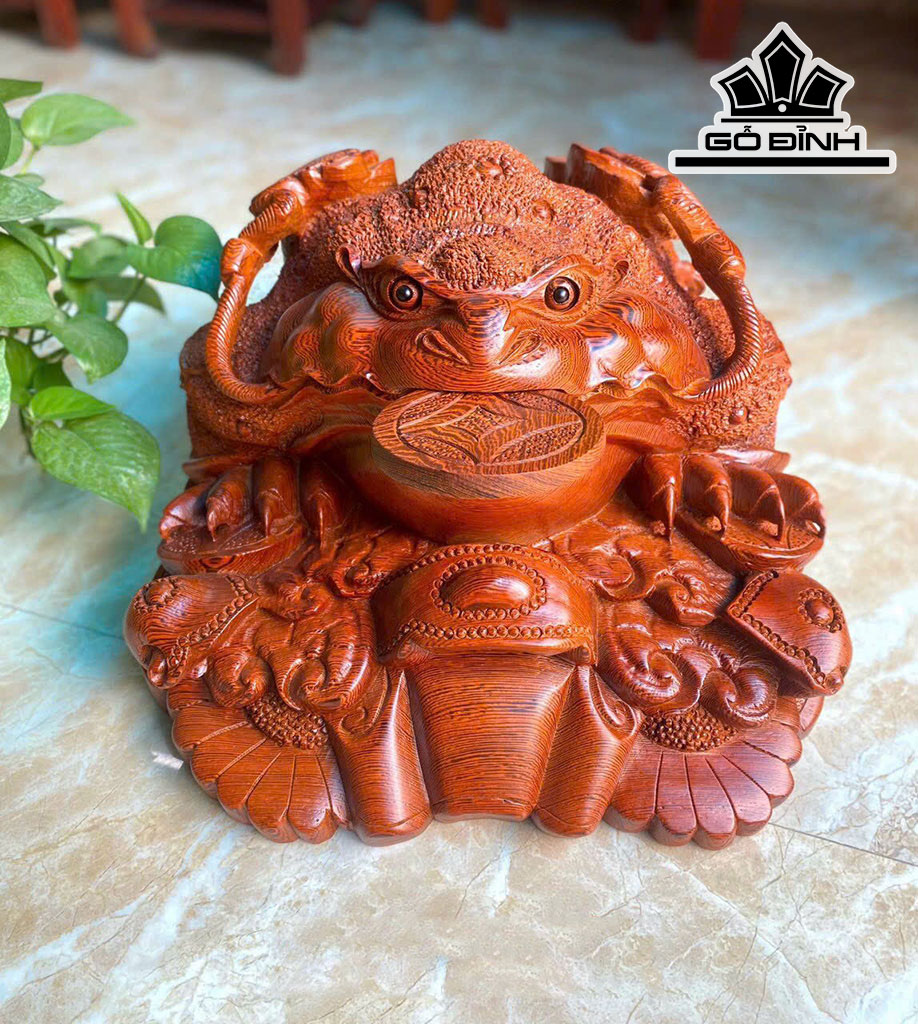 Tượng Cóc Ngậm Tiền Gỗ Mun Đuôi Công Cao 26 Ngang 40 Sâu 50 (cm)