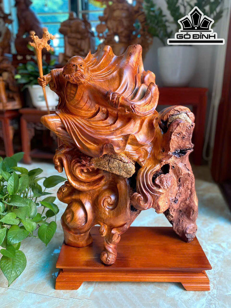 Tượng Đạt Ma Bay Gỗ Hương Cao 70 Ngang 45 Sâu 20 (cm)