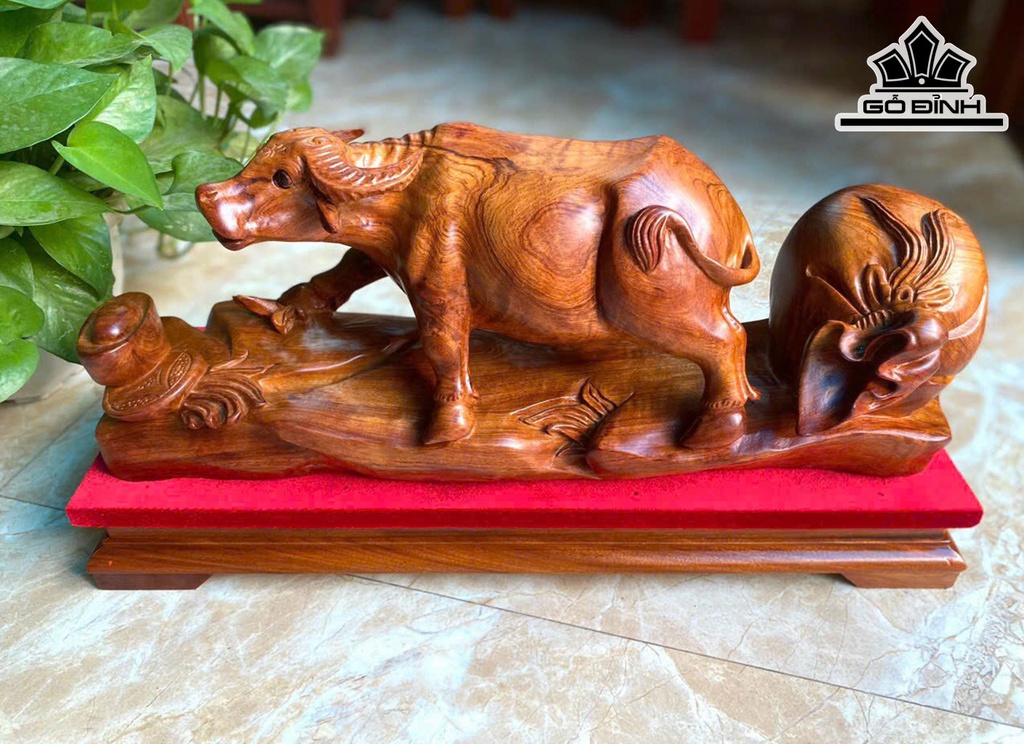Tượng Trâu Gỗ Hương Cao 26 Ngang 48 Sâu 13 (cm)