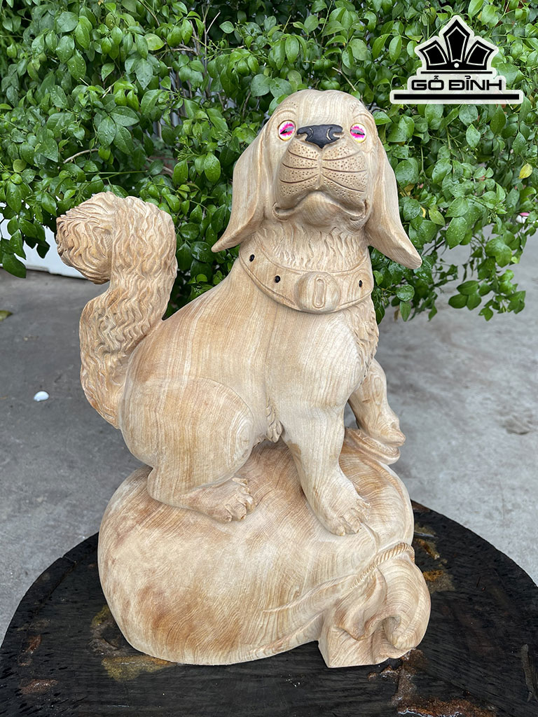 Tượng Chó Gỗ Ngọc Am Cao 42 Ngang 28 Sâu 18 (cm)