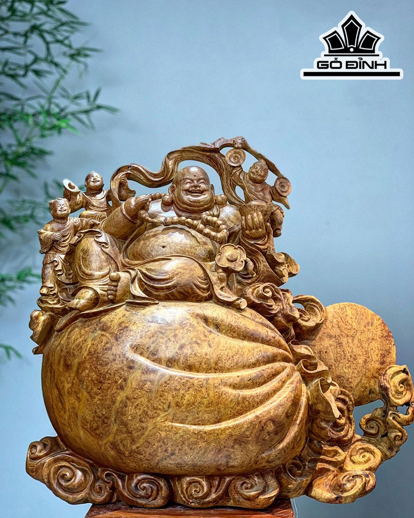 Tượng Phật Di Lặc Ngồi Bao Tiền Gỗ Nu Hương Ngang 58 Cao 60 Sâu 27 (cm)