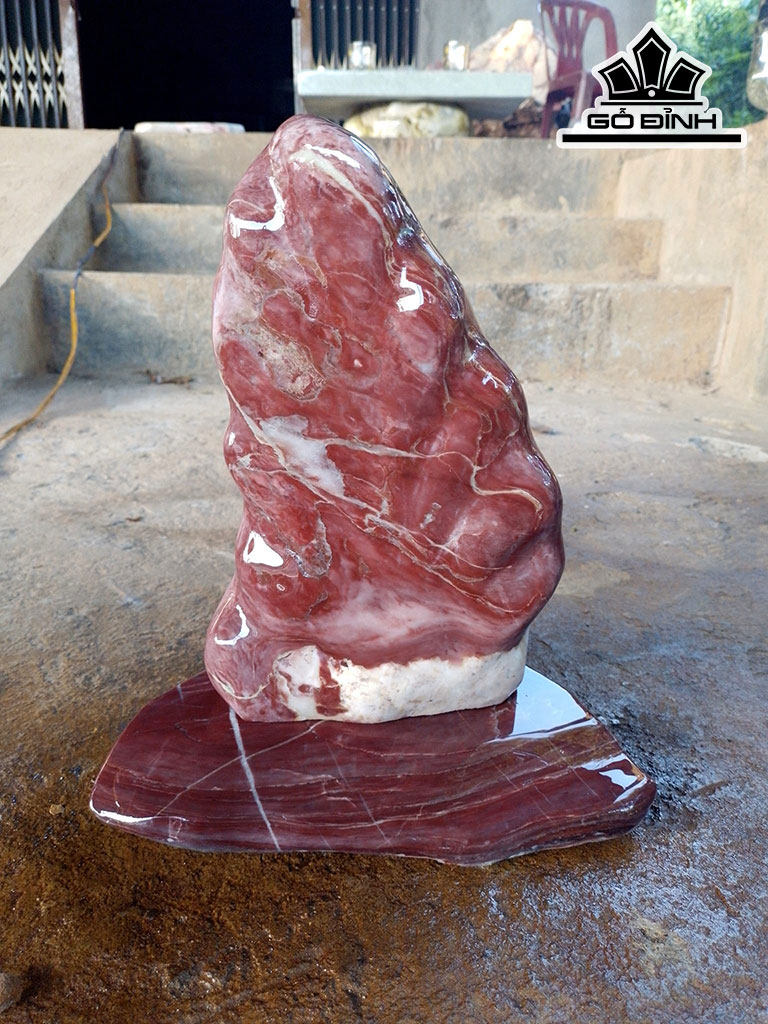 Tác Phẩm Đá Serpentine Cao 32 Ngang 16 (cm) 7,5kg