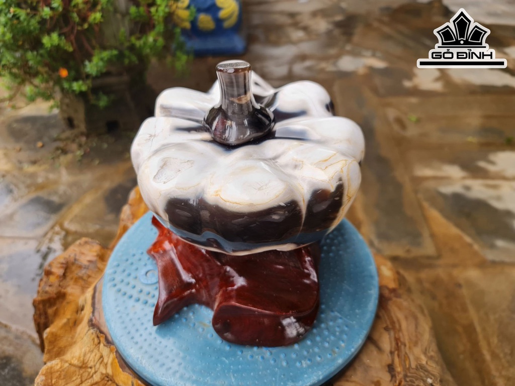 Tác Phẩm Bí Ngô Gỗ Hóa Ngọc Cao 20 Ngang 15 (cm) 5kgLoại Gỗ