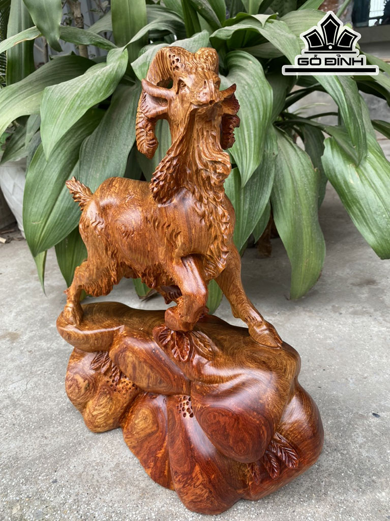 Tượng Nhất Dương Gỗ Hương Cao 43 Ngang 35 Sâu 13 (cm)