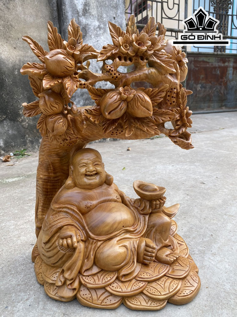 Tượng Phật Di Lặc Gỗ Xá Xị Cao 48 Ngang 33 Sâu 23 (cm)