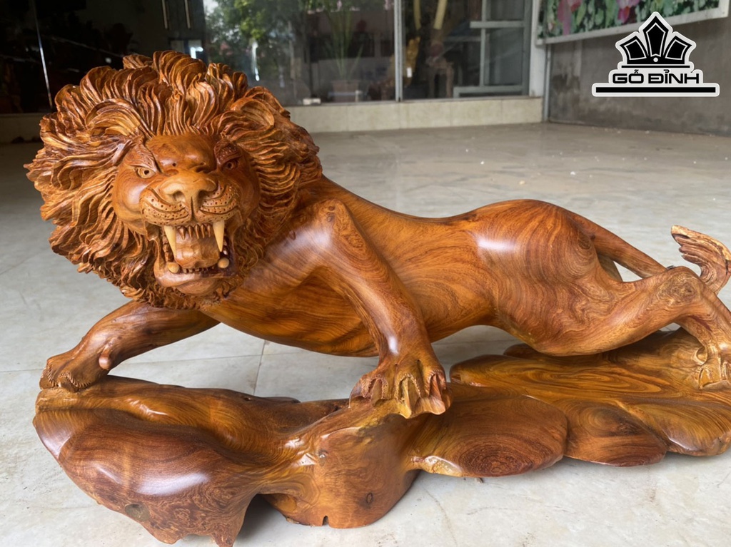 Tượng Sư Tử Gỗ Hương Cao 30 Ngang 66 Sâu 23 (cm)