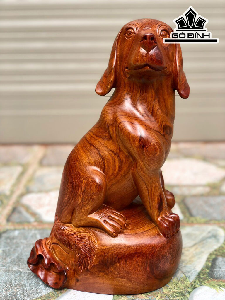 Tượng Chó Gỗ Hương Cao 34 Ngang 22 Sâu 16 (cm)