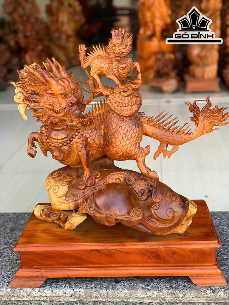 Tượng Long Mã Gỗ Hương Cao 52 Ngang 48 Sâu 24 (cm)