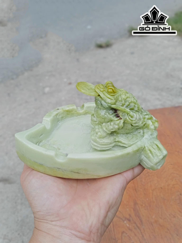 Gạt Tàn Thiềm Thừ Đá Serpentine Cao 8 Ngang 11 Sâu 14 (cm) 1kg