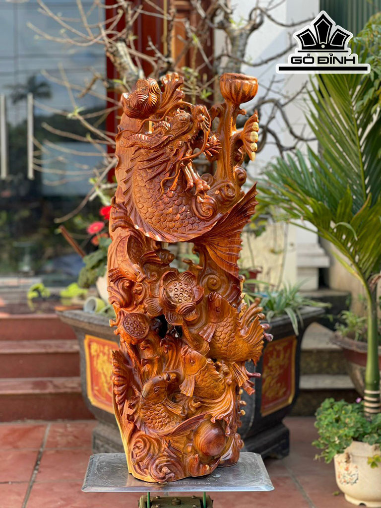 Tượng Cá Chép Hóa Rồng Gỗ Hương Cao 96 Ngang 45 Sâu 33 (cm)