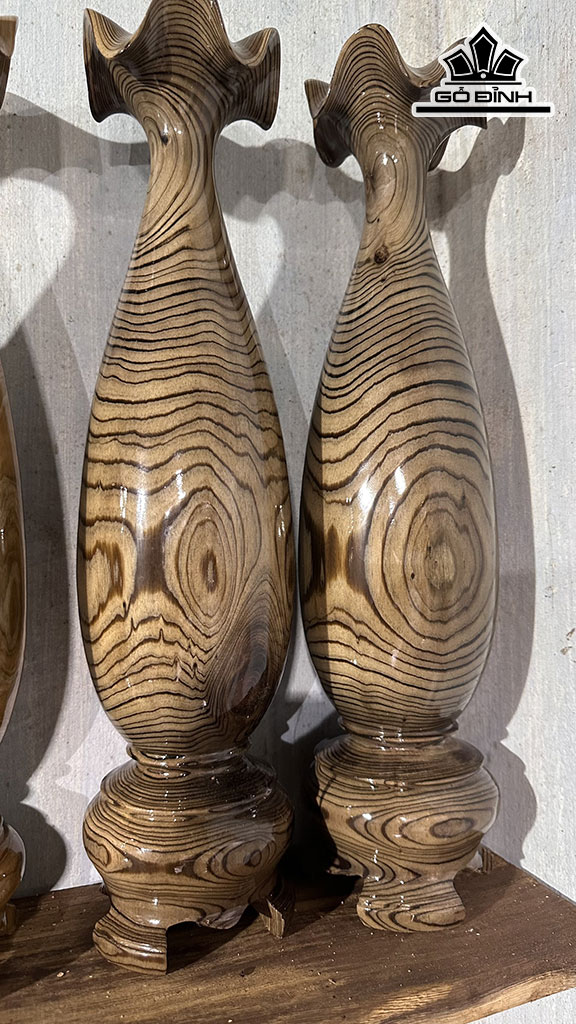 Cặp Tỳ Bà Gỗ Thủy Tùng Cao 48 Đường Kính 12 (cm)