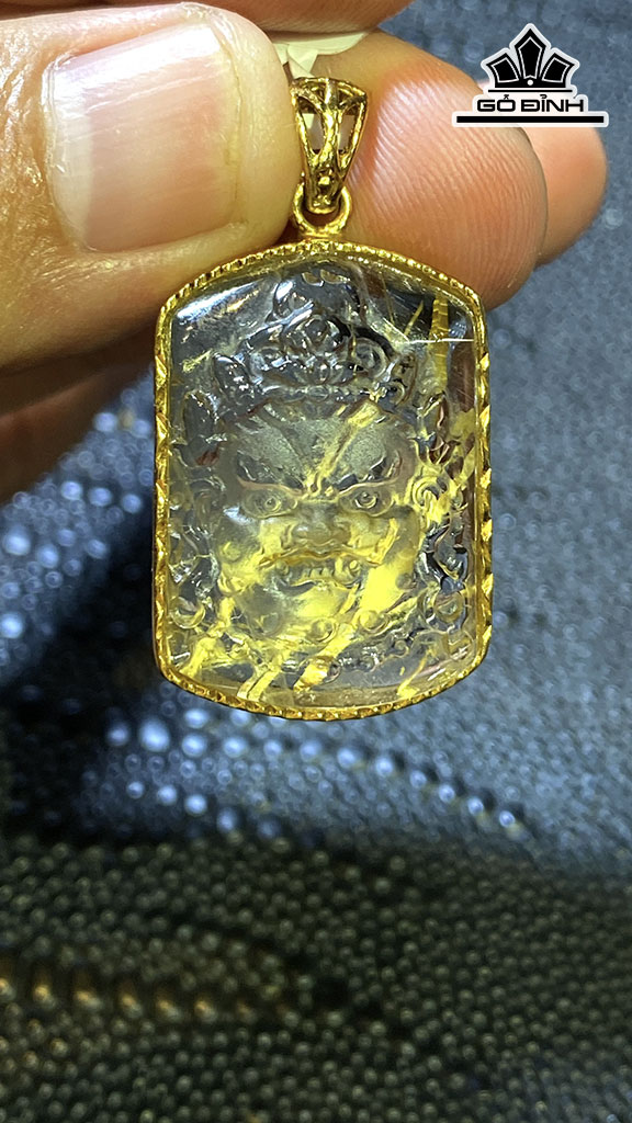 Mặt Dây Chuyền Đá Thạch Anh Tóc Vàng Cao 29 Ngang 21 Sâu 9,5 (mm) 11gr