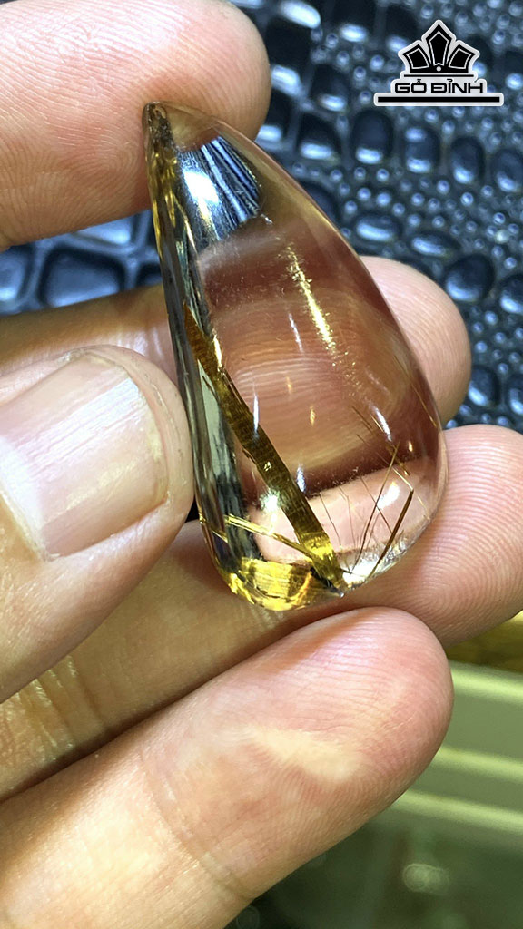 Mặt Dây Chuyền Đá Thạch Anh Tóc Vàng Cao 38 Ngang 20,6 Sâu 10,6 (mm) 11,4gr