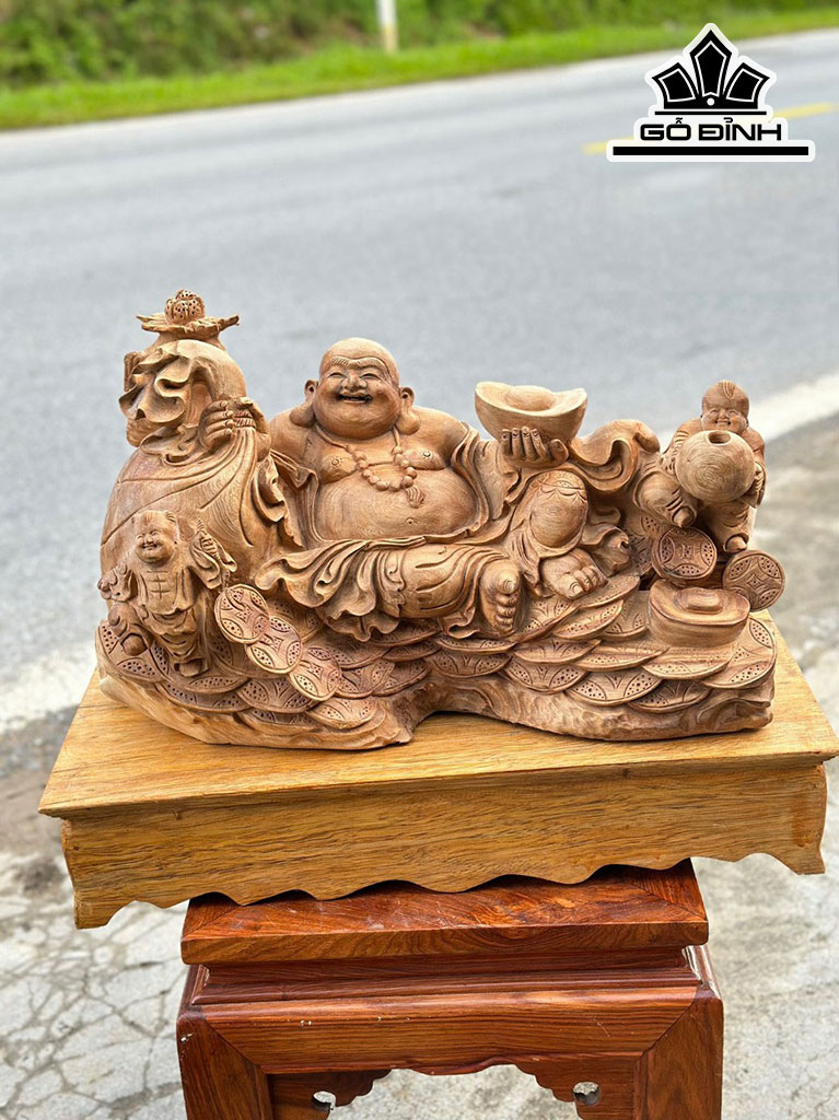 Tượng Phật Di Lặc Gỗ Ngọc Am Cao 33 Ngang 55 Sâu 25 (cm)
