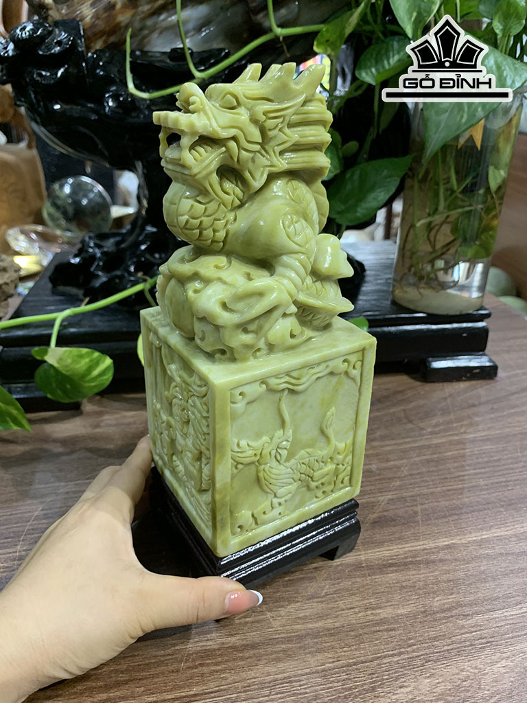 Ấn Rồng Đá Serpentine Cao 20 Ngang 8,5 (cm)