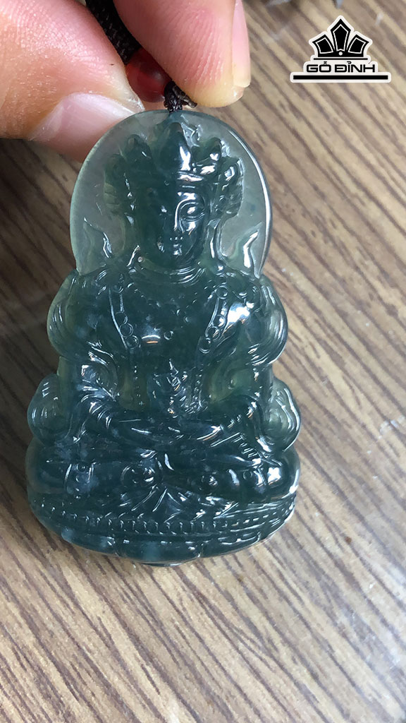 Mặt Dây Chuyền Quan Âm Đá Cẩm Thạch Cao 50 Ngang 31 Sâu 7,5 (mm)